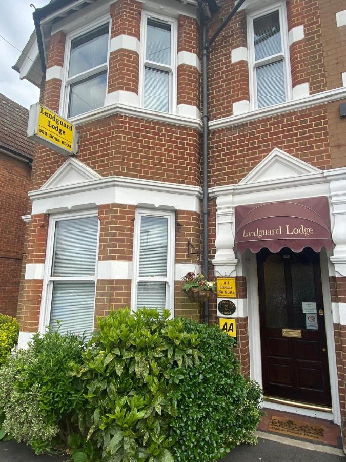Landguard Lodge Guest House Shipley  Экстерьер фото