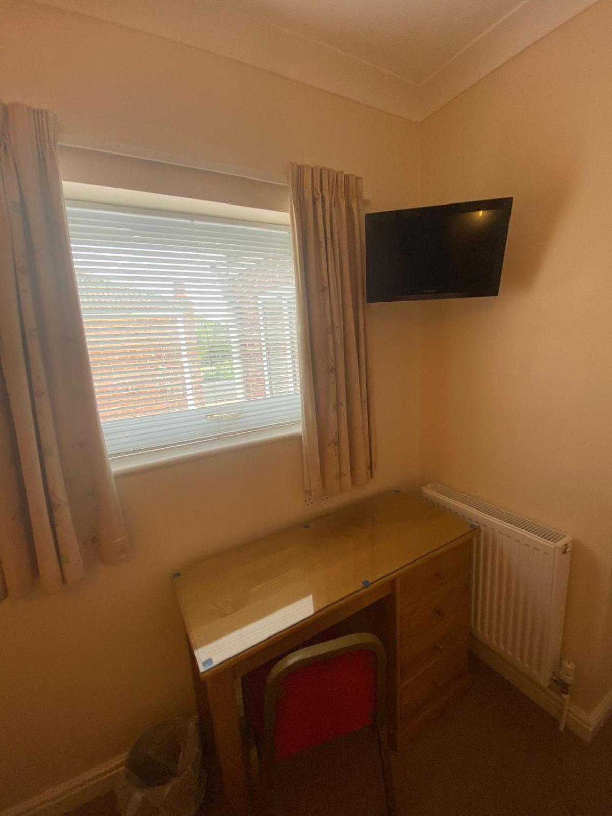 Landguard Lodge Guest House Shipley  Номер фото